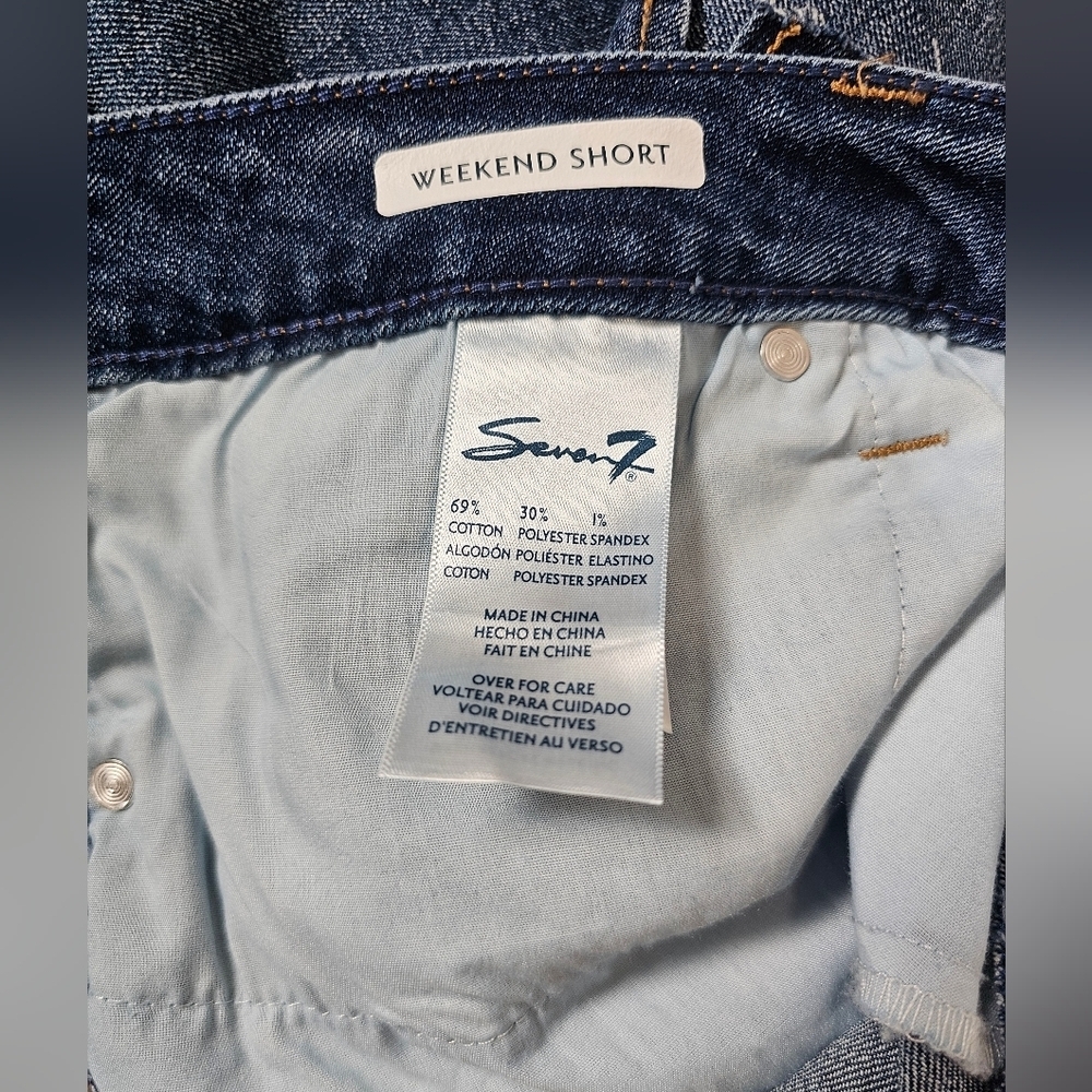 Seven7 Women's Blue Denim Shorts Weekend With Cut Hem, Size 12, New With Tags - Picture 7 of 9